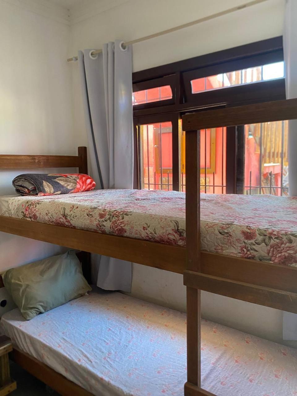 Aloha Hostel Bc Балнеаріу-Камборіу Екстер'єр фото